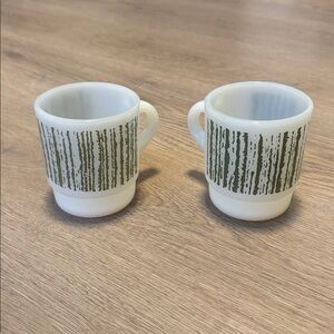 Set of 2 Vintage Anchor Hocking Fire king Mug Olive
